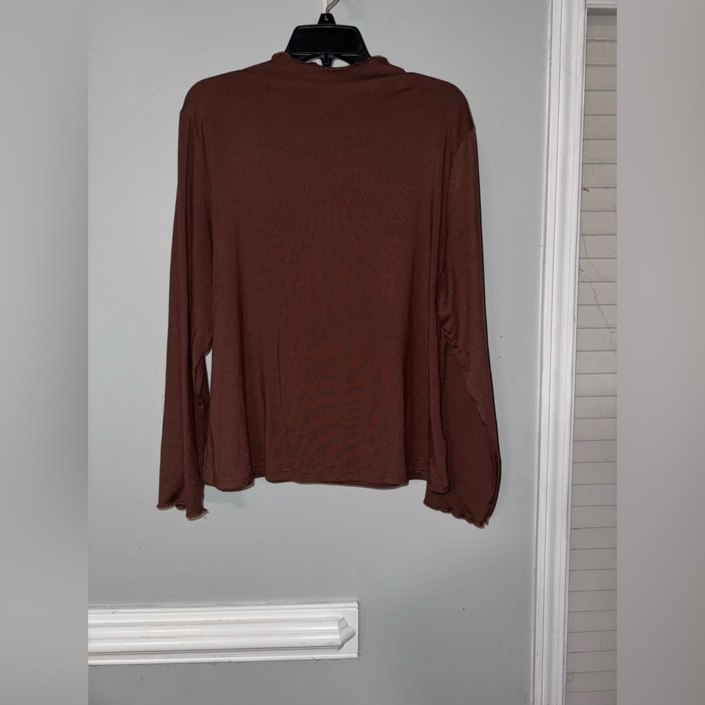 SHEIN Curve Brown, Black, and White Long-Sleeve Top Bundle (3 items)